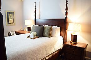 JH Adams Inn, Trademark Collection by Wyndham