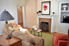 JH Adams Inn, Trademark Collection by Wyndham