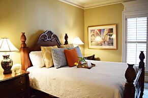 JH Adams Inn, Trademark Collection by Wyndham