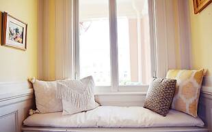 JH Adams Inn, Trademark Collection by Wyndham