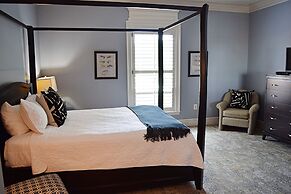 JH Adams Inn, Trademark Collection by Wyndham