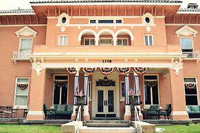 JH Adams Inn, Trademark Collection by Wyndham