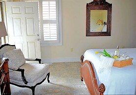 JH Adams Inn, Trademark Collection by Wyndham