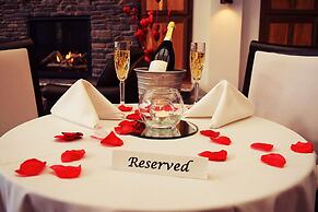 JH Adams Inn, Trademark Collection by Wyndham