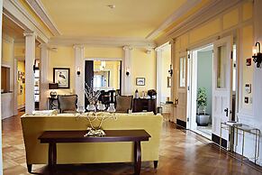 JH Adams Inn, Trademark Collection by Wyndham