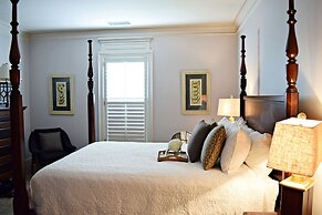 JH Adams Inn, Trademark Collection by Wyndham