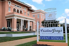 JH Adams Inn, Trademark Collection by Wyndham