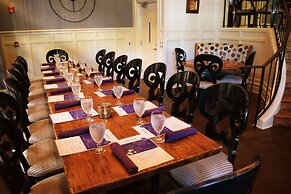 JH Adams Inn, Trademark Collection by Wyndham