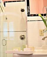 JH Adams Inn, Trademark Collection by Wyndham