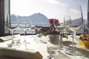 Hotel Lovere Resort & Spa