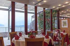 Hotel Lovere Resort & Spa