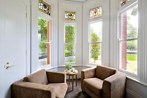 Seasons Heritage Melbourne