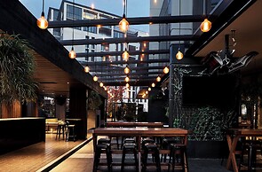 Hotel Realm