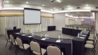 Sol Alphaville Hotel & Residence