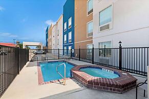 AmericInn by Wyndham New Braunfels