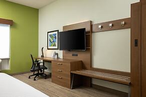 Holiday Inn Express & Suites Carrollton by IHG