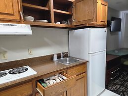 Town House Extended Stay Hotel Downtown
