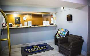 Town House Extended Stay Hotel Downtown