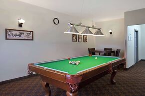 Days Inn by Wyndham Dawson Creek