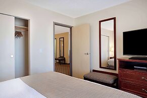 Days Inn by Wyndham Dawson Creek