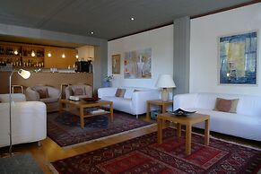 Dioscouri Hotel