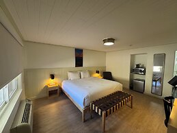Pikes Peak Inn