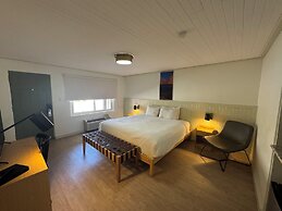 Pikes Peak Inn