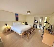 Pikes Peak Inn