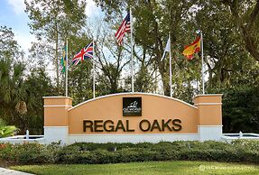 Regal Oaks Resort Vacation Townhomes by IDILIQ