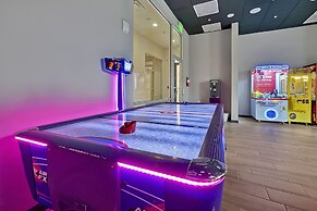 Regal Oaks Resort Vacation Townhomes by IDILIQ