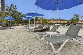 Regal Oaks Resort Vacation Townhomes by IDILIQ