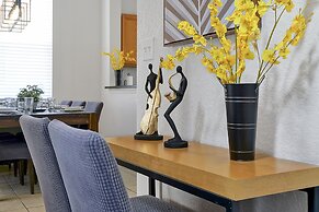 Regal Oaks Resort Vacation Townhomes by IDILIQ