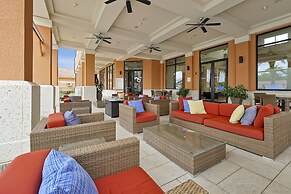 Regal Oaks Resort Vacation Townhomes by IDILIQ