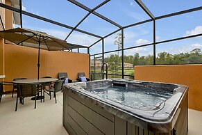 Regal Oaks Resort Vacation Townhomes by IDILIQ