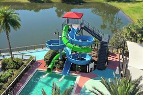 Regal Oaks Resort Vacation Townhomes by IDILIQ