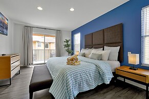 Regal Oaks Resort Vacation Townhomes by IDILIQ