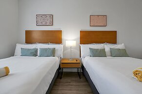 Regal Oaks Resort Vacation Townhomes by IDILIQ