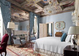 Four Seasons Hotel Firenze
