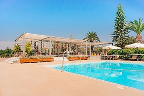 Apollo Resort Art Hotel