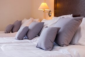 Apollo Resort Art Hotel