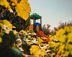 Apollo Resort Art Hotel