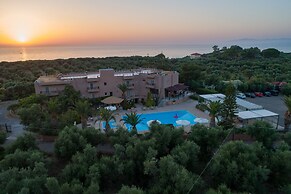 Apollo Resort Art Hotel