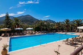 Apollo Resort Art Hotel