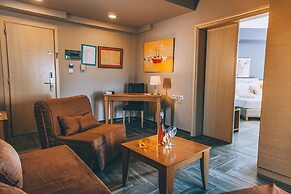 Apollo Resort Art Hotel