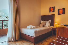 Apollo Resort Art Hotel