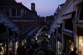 Albergo Commercio e Pellegrino