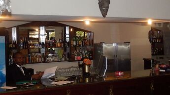 Vallée des Princes Hôtel