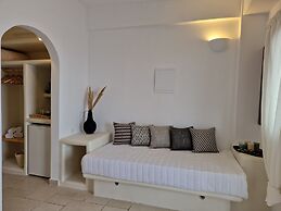 Amerisa Suites & Villa