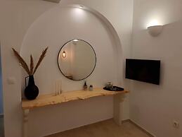 Amerisa Suites & Villa