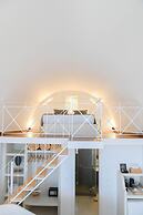 Amerisa Suites & Villa